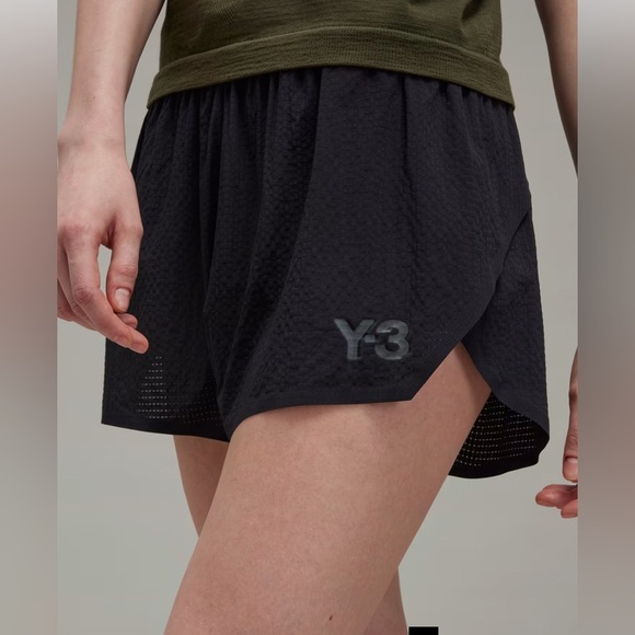 Y-3 Adidas Yohji Yamamoto Y-3 Logo-Printed Mid-Rise Running Shorts - Picture 1 of 15